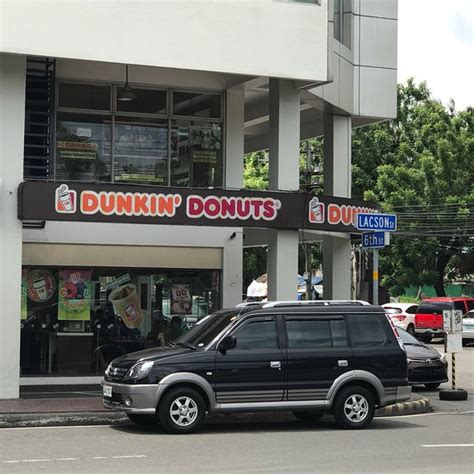 dunkin donuts bacolod|Dunkin' Donuts .